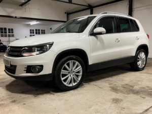 2012 Volkswagen Tiguan 2.0 Tdi Sport 4WD Euro 5 5dr in White — image 5