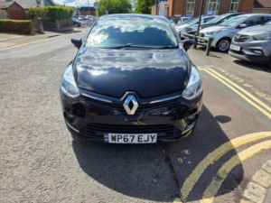 2017 Renault Clio 1.5 Dci Dynamique Nav Euro 6 (s/s) 5dr in Black — image 2