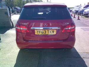 2014 Mercedes-Benz B Class 1.5 B180 Cdi Sport in Red — image 6