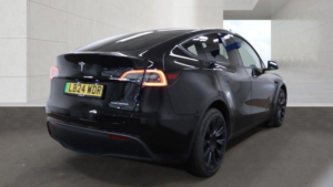 2024 Tesla Model Y (dual Motor) Long Range Auto 4wde 5dr in Black — image 3