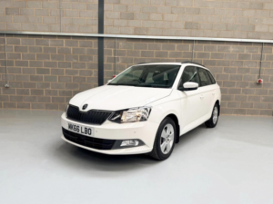 2016 Skoda Fabia 1.2 Tsi Se Euro 6 (s/s) 5dr in White — image 3