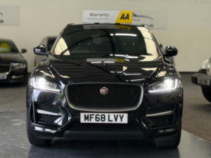 2018 Jaguar F-Pace 2.0 D180 R-Sport in Black — image 3