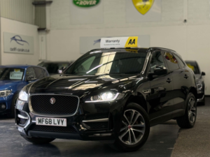 2018 Jaguar F-Pace 2.0 D180 R-Sport in Black — image 4