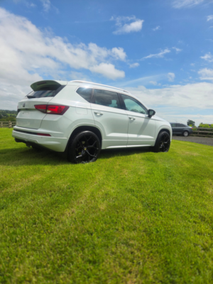 2018 SEAT Ateca 2.0 Tdi Fr SUV 5dr Diesel Manual 4drive Euro 6 (s/s) (150 Ps) in White — image 2