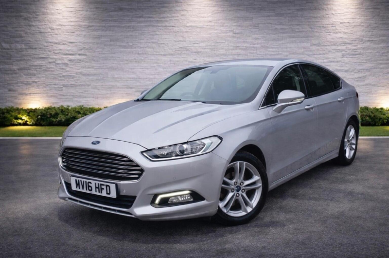 2016 Ford Mondeo 1.5t Ecoboost Zetec Auto Euro 6 (s/s) 5dr in Silver — image 1