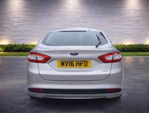 2016 Ford Mondeo 1.5t Ecoboost Zetec Auto Euro 6 (s/s) 5dr in Silver — image 6