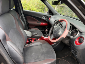 2017 Nissan Juke 1.2 Dig-T N-Connecta in Black — image 6