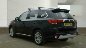 2018 Mitsubishi Outlander 2.4h Twinmotor 13.8kwh 4h CVT 4WD Euro 6 (s/s) 5dr in Black — image 4