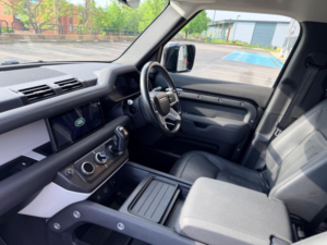 2021 Land Rover Defender 110 3.0 D200 Mhev S Auto 4WD Euro 6 (s/s) 5dr in Black — image 2