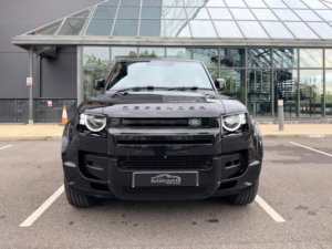 2021 Land Rover Defender 110 3.0 D200 Mhev S Auto 4WD Euro 6 (s/s) 5dr in Black — image 3