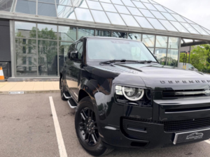 2021 Land Rover Defender 110 3.0 D200 Mhev S Auto 4WD Euro 6 (s/s) 5dr in Black — image 5