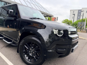 2021 Land Rover Defender 110 3.0 D200 Mhev S Auto 4WD Euro 6 (s/s) 5dr in Black — image 6