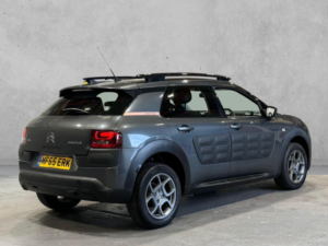 2015 Citroen C4 Cactus 1.2 Puretech Feel Euro 6 5dr (euro 6) in Grey — image 2
