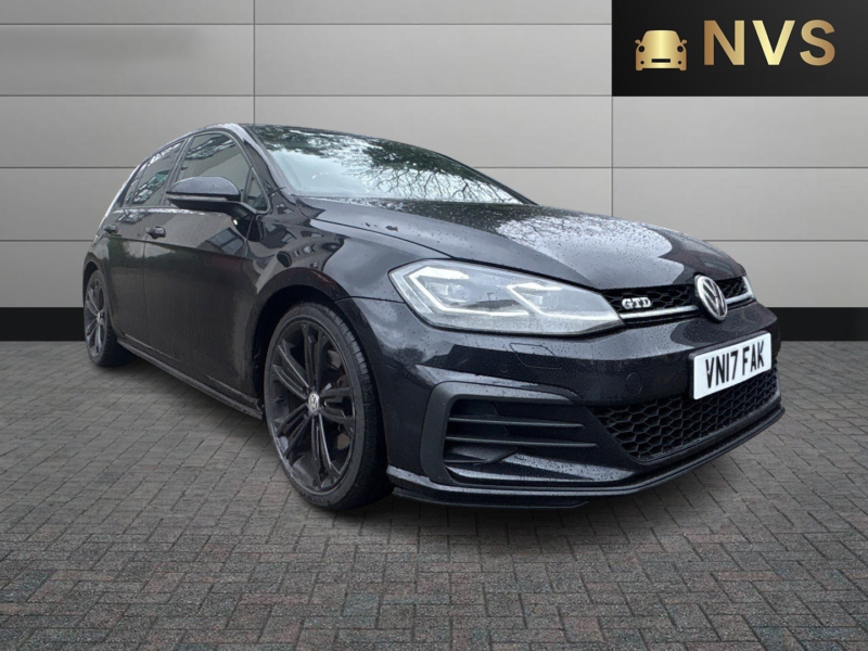 2017 Volkswagen Golf 2.0 Tdi Bluemotion Tech Gtd in Black — image 1