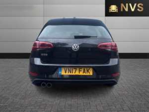 2017 Volkswagen Golf 2.0 Tdi Bluemotion Tech Gtd in Black — image 6