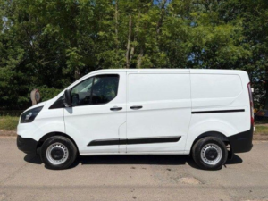 2019 Ford Transit Custom 2.0 300 Ecoblue L1 H1 Euro 6 5dr in White — image 4
