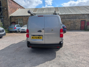 2020 Peugeot Expert 2.0 Bluehdi 1400 Professional Long Panel Van Lwb Euro 6 (s/s) 6dr in Grey — image 4