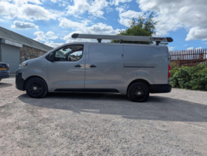 2020 Peugeot Expert 2.0 Bluehdi 1400 Professional Long Panel Van Lwb Euro 6 (s/s) 6dr in Grey — image 6