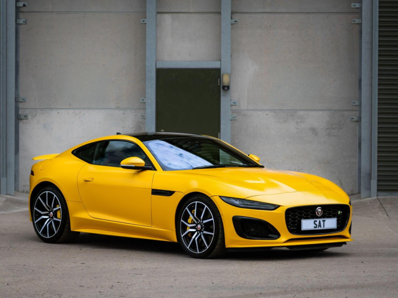 2021 Jaguar F-Type 5.0 V8 R Auto AWD Euro 6 (s/s) 2dr in Yellow — image 1