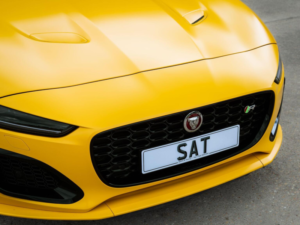 2021 Jaguar F-Type 5.0 V8 R Auto AWD Euro 6 (s/s) 2dr in Yellow — image 6