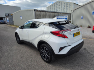 2017 Toyota C-Hr 1.2 Vvt-I Excel Euro 6 (s/s) 5dr in White — image 4