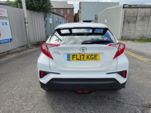 2017 Toyota C-Hr 1.2 Vvt-I Excel Euro 6 (s/s) 5dr in White — image 5