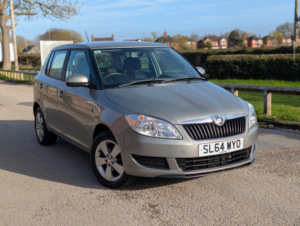 2014 Skoda Fabia 1.2 Se in Beige — image 2