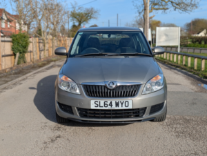 2014 Skoda Fabia 1.2 Se in Beige — image 4