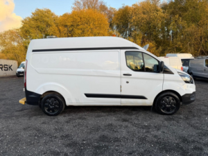 2018 Ford Transit Custom 2.0 340 Ecoblue in White — image 4