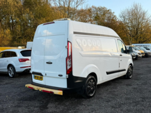2018 Ford Transit Custom 2.0 340 Ecoblue in White — image 6