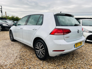 2017 Volkswagen Golf 1.4 Tsi Bluemotion Tech Se Nav DSG Euro 6 (s/s) 5dr in Silver — image 2