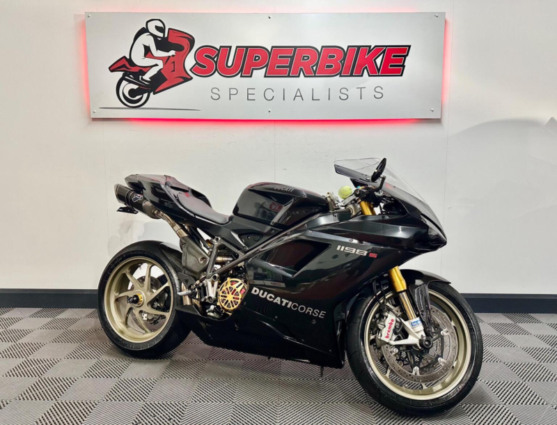 2011 Ducati 1198s 1198 in Black — image 1