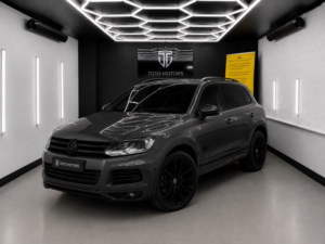 2012 Volkswagen Touareg 3.0 Tdi V6 Bluemotion Tech Se in Grey — image 2