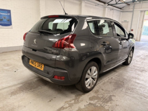 2015 Peugeot 3008 1.6 Bluehdi Active in Grey — image 4