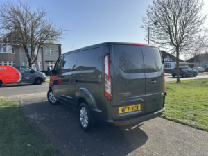 2021 Ford Transit Custom 1.0 Transit Custom Limited Van 340 L1 1.0l Ecoboost 126ps PHEV Fwd 1 Speed Automatic in Grey — image 4