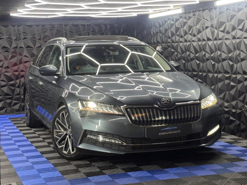 2020 Skoda Superb 1.4 Tsi Iv 13kwh Laurin & Klement DSG Euro 6 (s/s) 5dr in Grey — image 1