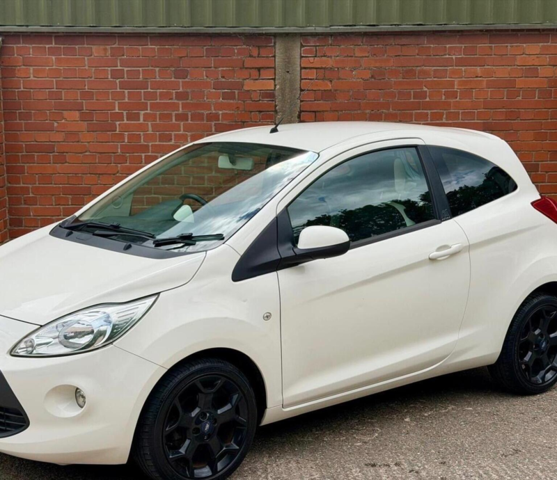 2016 Ford Ka 1.2 Zetec White Edition Euro 6 (s/s) 3dr in White — image 1