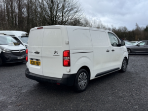 2016 Citroen Dispatch 1.6 Bluehdi 1000 Enterprise M in White — image 6