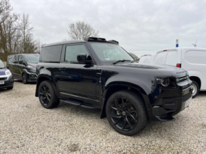 2024 Land Rover Defender 90