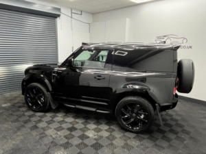 2024 Land Rover Defender 90 3.0 D250 Mhev S Hard Top SUV Auto 4WD Swb Euro 6 (s/s) 3dr in Black — image 5