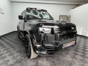 2024 Land Rover Defender 90 3.0 D250 Mhev S Hard Top SUV Auto 4WD Swb Euro 6 (s/s) 3dr in Black — image 6