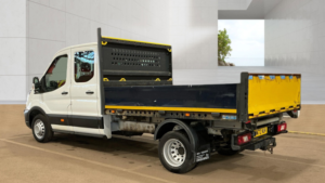 2022 Ford Transit 2.0 350 Ecoblue Hd Leader Double Cab Tipper 4dr Diesel Manual Rwd Euro 6 130 Ps in White — image 4