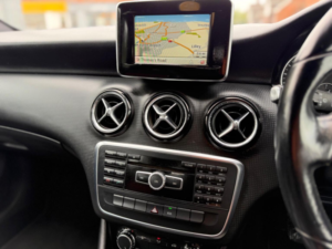 2013 Mercedes-Benz A Class 1.5 A180 Cdi Se Euro 5 (s/s) 5dr in Silver — image 4