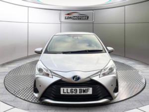 2019 Toyota Yaris 1.5 Vvt-H Active E-CVT Euro 6 (s/s) 5dr in Other — image 4