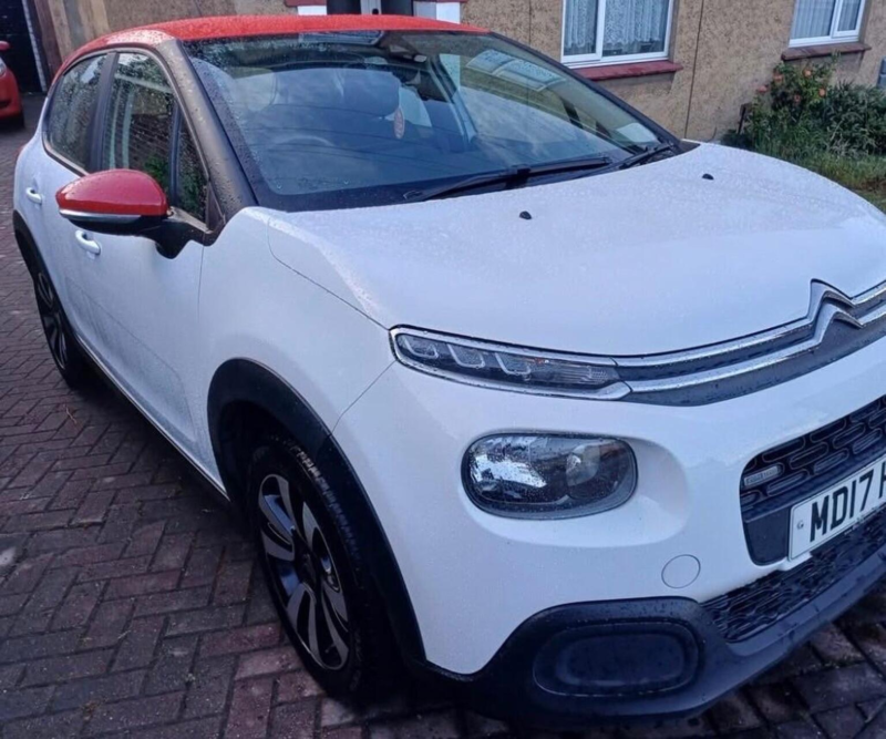 2017 Citroen C3 1.2 Puretech Feel Euro 6 5dr in White — image 1