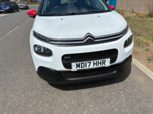2017 Citroen C3 1.2 Puretech Feel Euro 6 5dr in White — image 2