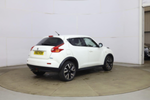 2013 Nissan Juke 1.5 Dci 8v N-Tec Euro 5 (s/s) 5dr in White — image 6