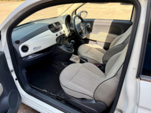 2009 Fiat 500 1.2 Lounge Euro 5 (s/s) 3dr in White — image 6