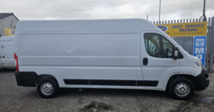 2022 Citroen Relay 2.2 Bluehdi 35 Enterprise in White — image 4