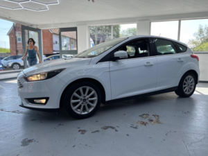 2017 Ford Focus 1.0t Ecoboost Titanium Euro 6 (s/s) 5dr in White — image 2